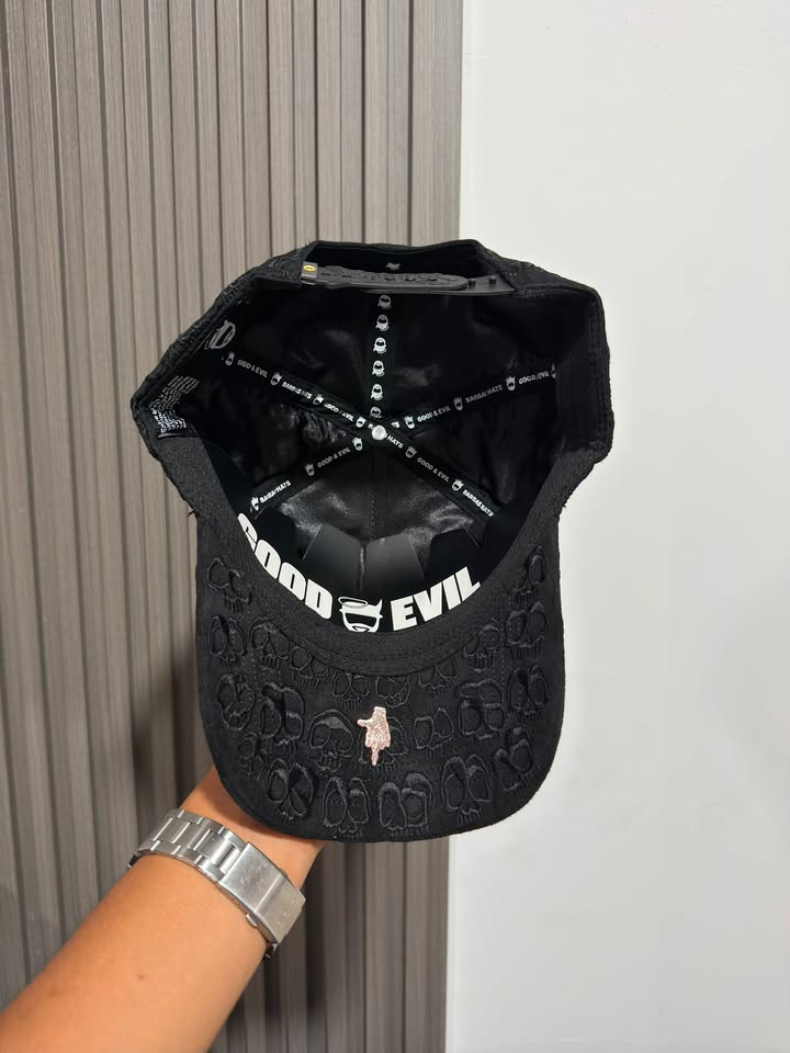 BARBAS BBB "HAND SKULL"